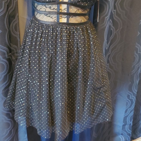 HAPPY NEW YEAR DRESS - Picture 3 of 6